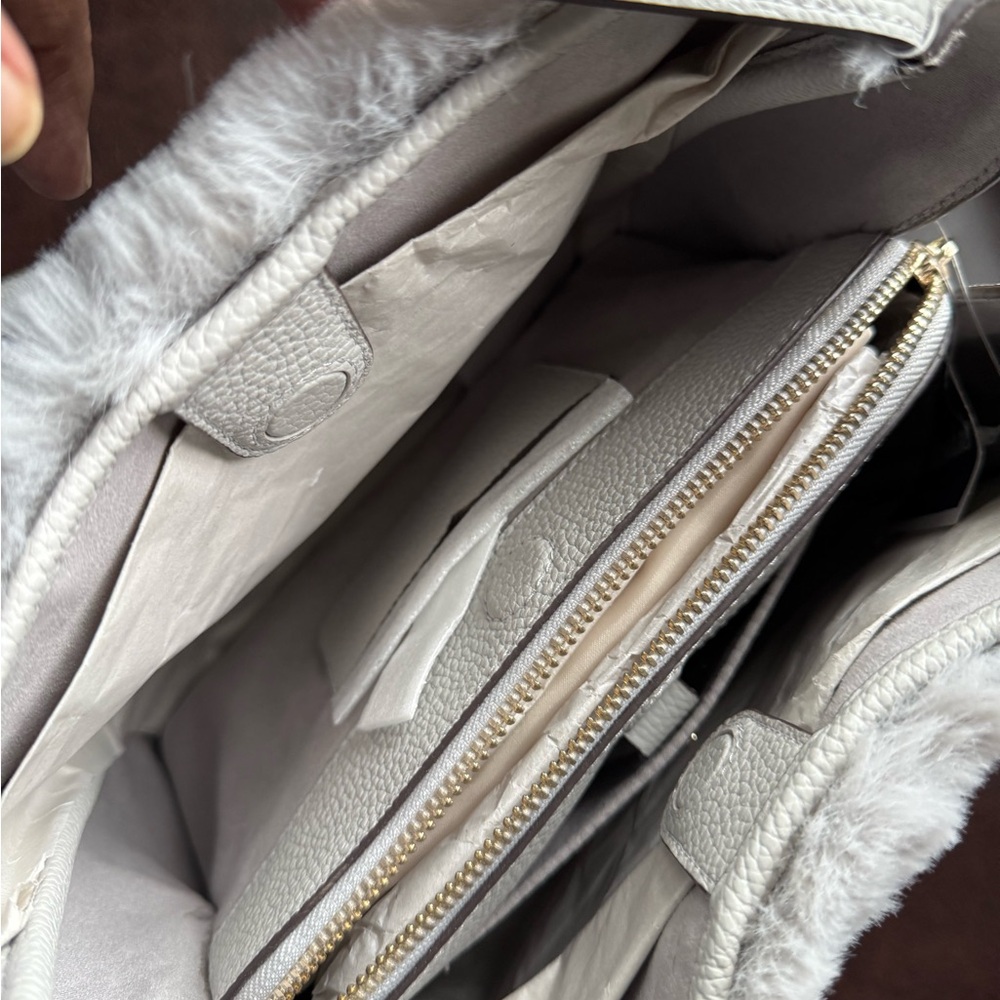 Kate Spade NWT Elegant Gray Faux Fur Women's Bag - Picture 7 of 10